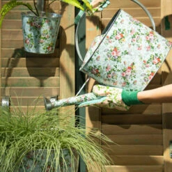 ESSCHERT DESIGN Arrosoir En Zinc 6.8L Imprimé Roses -Jardin Et Extérieur arrosoir en zinc 68l imprime roses 3