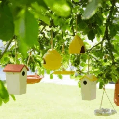 Nichoir Oiseau De Jardin En Fibres Naturelles à Toit Ocre -Jardin Et Extérieur nichoir oiseau jardin fibre naturelle toit ocre 3